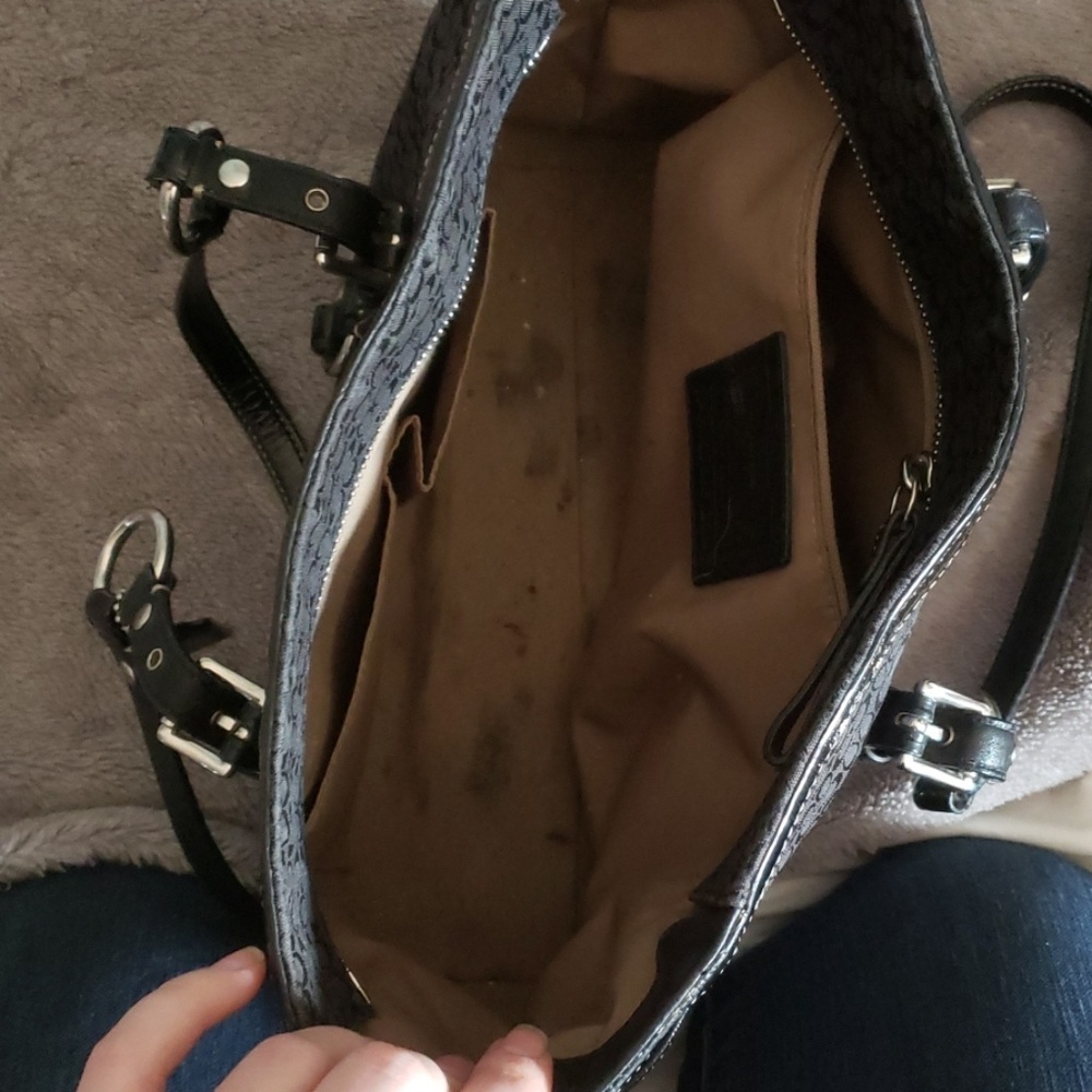 Coach purse - Picture 5 of 6